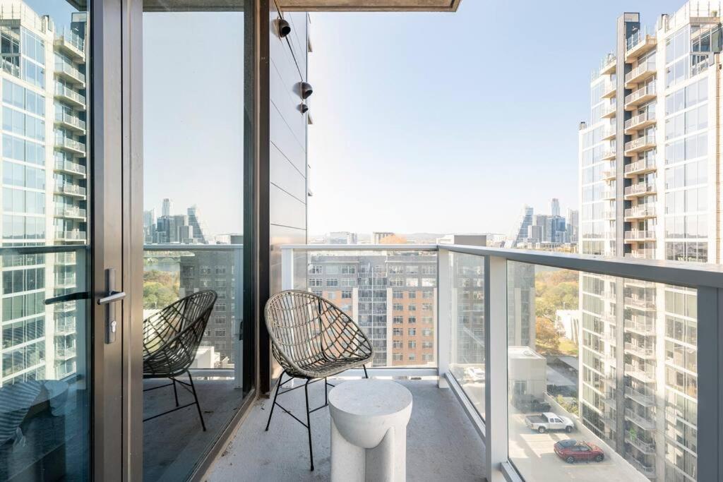 Central Modern Condo W/ Amazing Luxury Amenities Όστιν Εξωτερικό φωτογραφία