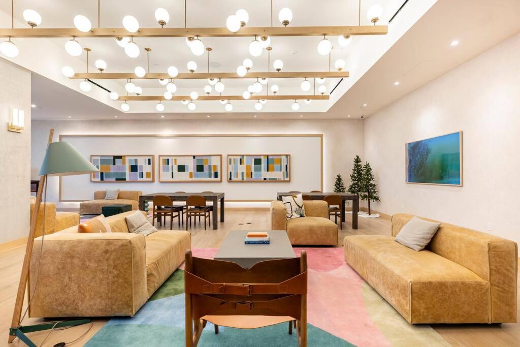 Central Modern Condo W/ Amazing Luxury Amenities Όστιν Εξωτερικό φωτογραφία