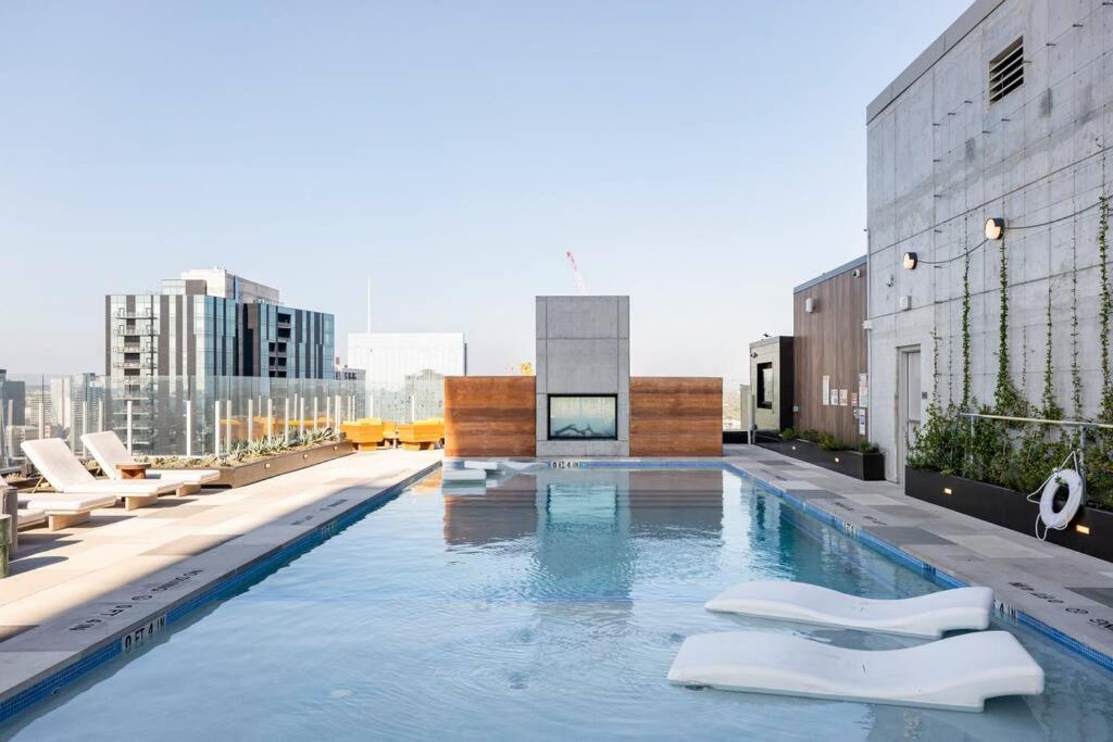 Central Modern Condo W/ Amazing Luxury Amenities Όστιν Εξωτερικό φωτογραφία